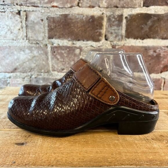 Ariat Rattan Brown Leather Woven Strap Slip On Mule Clog sz 7.5 - Picture 4 of 12